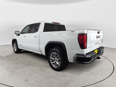 Used 2020 GMC Sierra 1500 SLT w/ SLT Premium Plus Package image 3