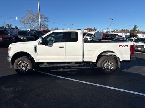 Used 2021 Ford F250 Lariat w/ Chrome Package image 6