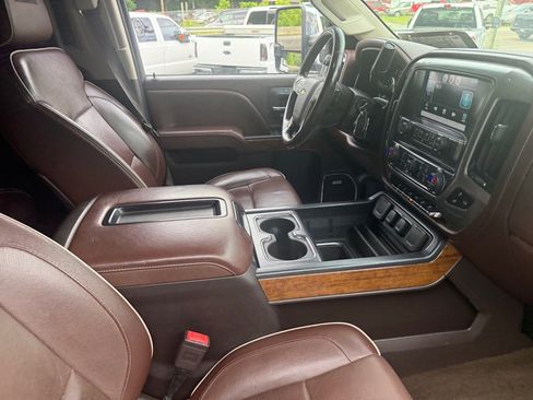Used 2015 Chevrolet Silverado 2500 High Country w/ Duramax Plus Package AWD/4WD image 61