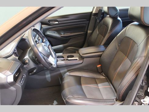 Used 2021 Nissan Altima 2.5 SR image 13