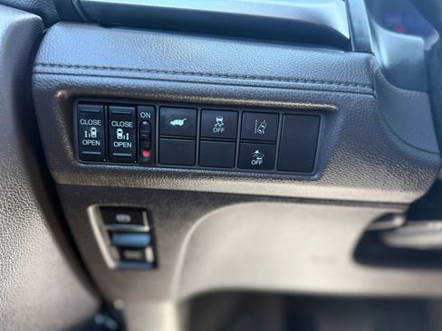 Used 2018 Honda Odyssey EX-L image 27