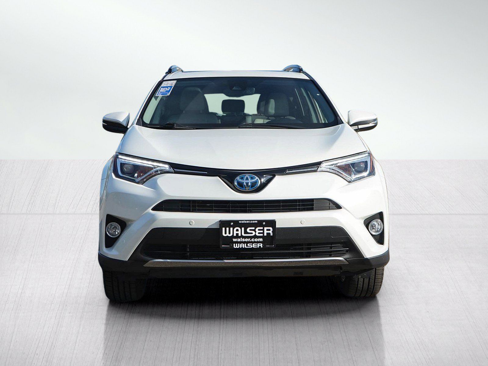 Used 2018 Toyota RAV4 Limited AWD/4WD image 8