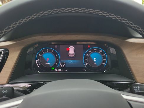New 2026 Volkswagen Atlas SE FWD image 31