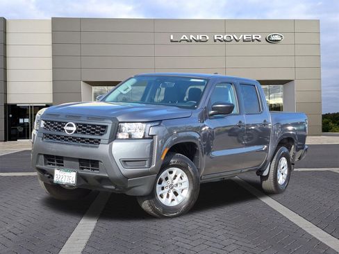 Used 2025 Nissan Frontier S AWD/4WD image 1