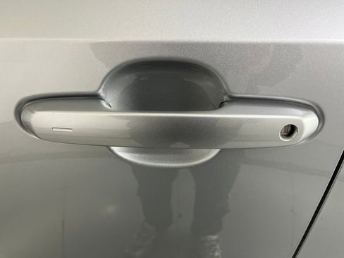 Used 2025 Toyota Grand Highlander AWD image 41