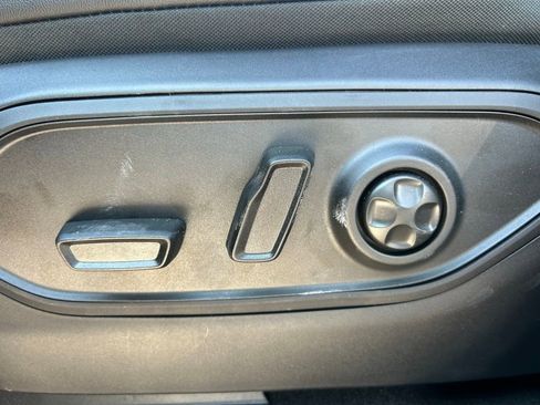 New 2026 Jeep Grand Cherokee Altitude AWD/4WD image 13