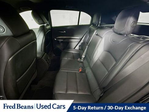 Used 2025 Cadillac XT4 Premium Luxury image 25