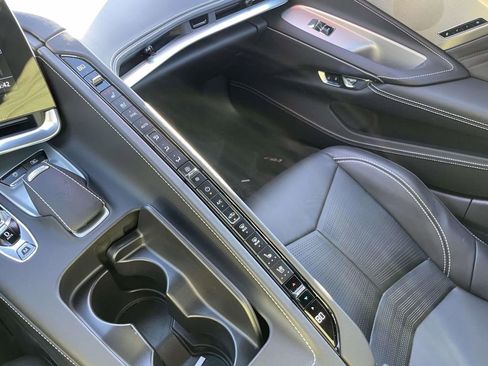 Used 2023 Chevrolet Corvette Z06 RWD image 27