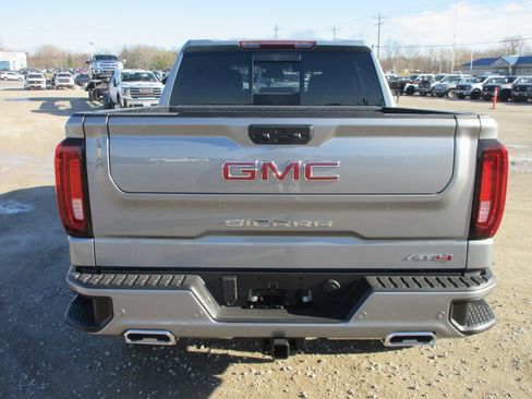 New 2026 GMC Sierra 1500 AT4 w/ AT4 Premium Package image 6