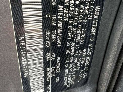 Used 2021 Nissan Rogue Sport S image 35