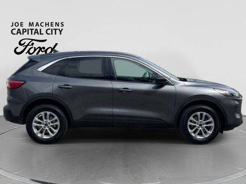 Certified 2022 Ford Escape SE AWD/4WD image 5