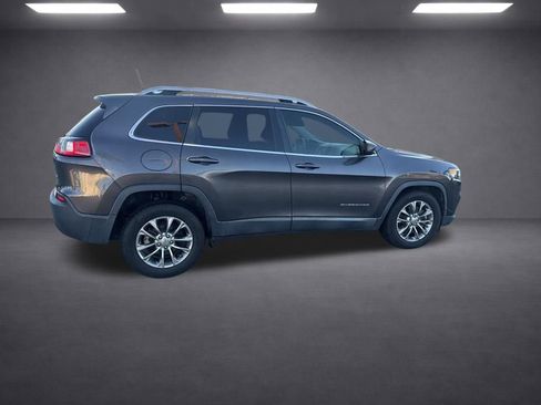 Used 2019 Jeep Cherokee Latitude Plus image 10