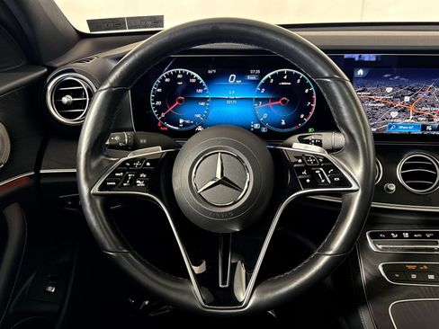 Used 2023 Mercedes-Benz E 350 4MATIC Sedan image 16