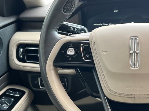 Certified 2022 Lincoln Aviator Reserve w/ Equipment Group 201A image 29