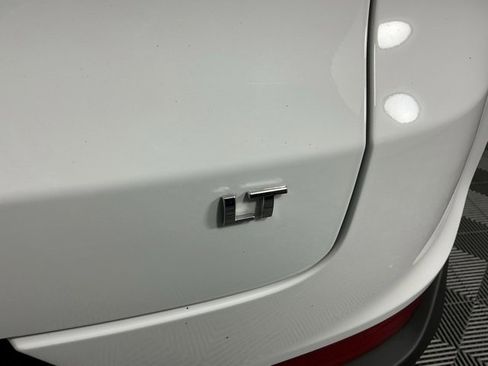 Used 2023 Chevrolet TrailBlazer LT w/ Convenience Package image 22