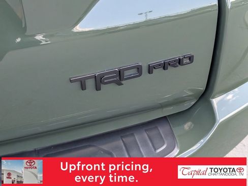 Used 2020 Toyota 4Runner TRD Pro AWD/4WD image 9