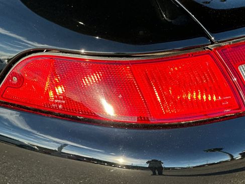 Used 1998 Porsche 911 Carrera S image 33
