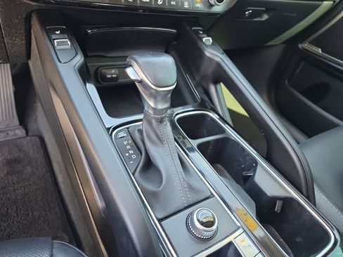 Certified 2024 Kia Telluride S w/ S Sunroof Package FWD image 28