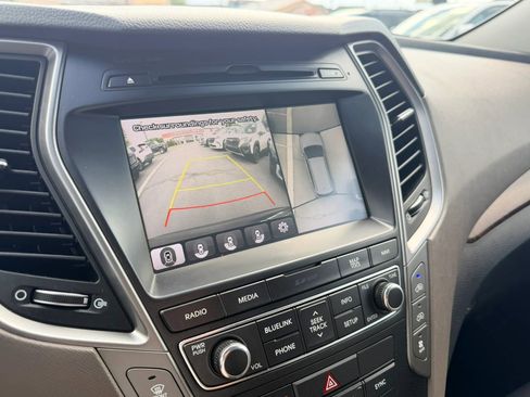 Used 2017 Hyundai Santa Fe FWD w/ SE Ultimate Tech Package 03 image 19