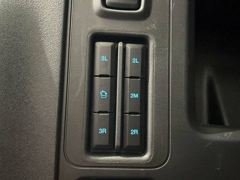 Used 2025 Ford Expedition Max Active AWD/4WD image 31