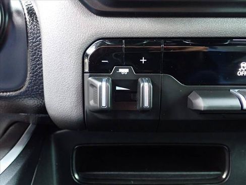 Used 2022 RAM 1500 Big Horn AWD/4WD image 20