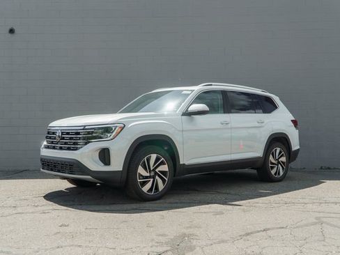 New 2026 Volkswagen Atlas SEL AWD/4WD image 1