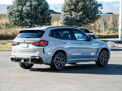 Used 2024 BMW X3 xDrive30i w/ M Sport Package image 5