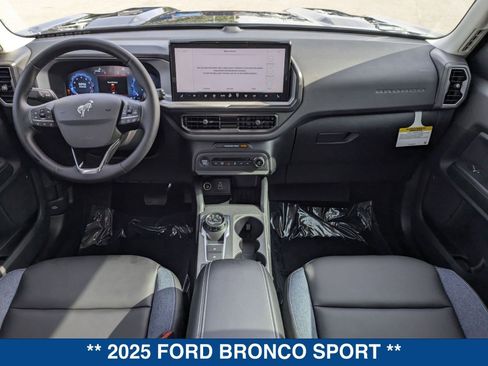 New 2025 Ford Bronco Sport Outer Banks image 17
