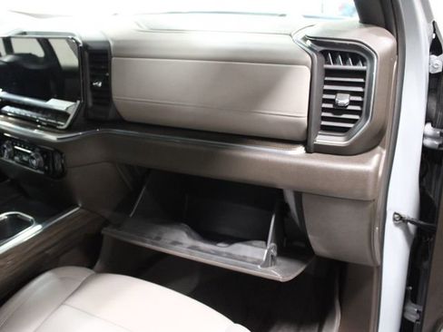 Used 2024 Chevrolet Silverado 1500 RST w/ Dark Appearance Package AWD/4WD image 27