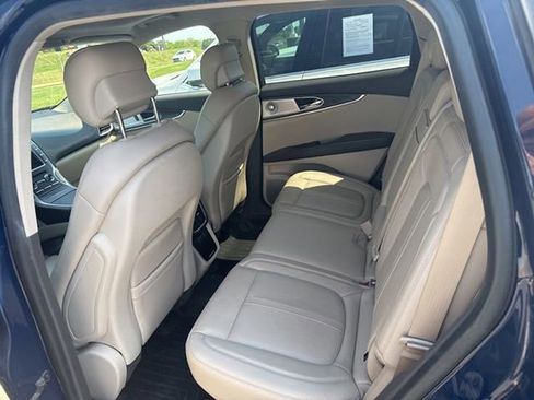 Used 2020 Lincoln Nautilus Reserve w/ Equipment Group 202A AWD/4WD image 15