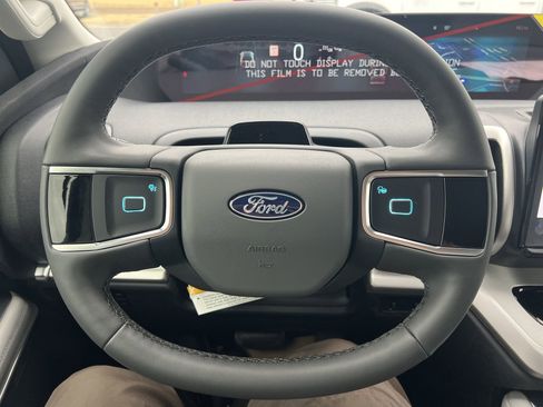 New 2026 Ford Expedition Max Active image 9