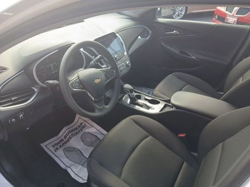 Used 2023 Chevrolet Malibu LS w/ Driver Confidence Package image 12