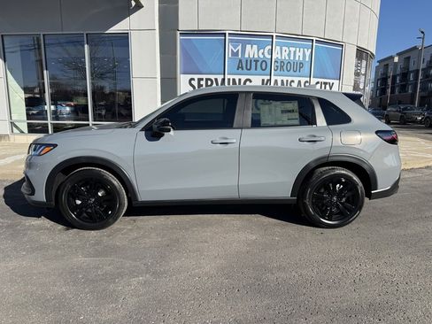 New 2026 Honda HR-V Sport image 2
