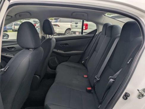 Used 2024 Nissan Sentra S FWD image 12