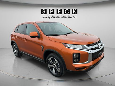 Used 2025 Mitsubishi Outlander Sport ES AWD/4WD image 7