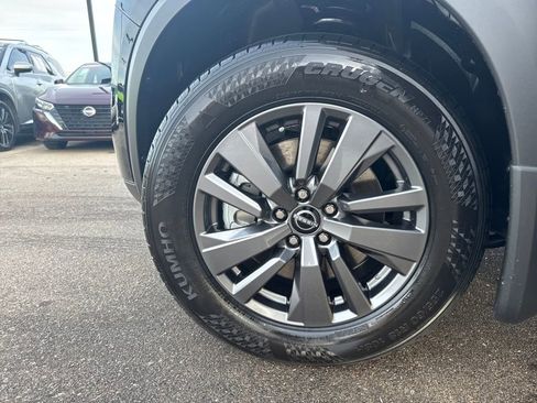 New 2026 Nissan Pathfinder SV AWD/4WD image 28