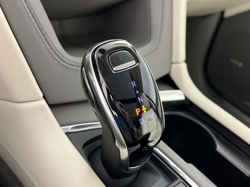 Used 2022 Cadillac XT5 Premium Luxury image 22