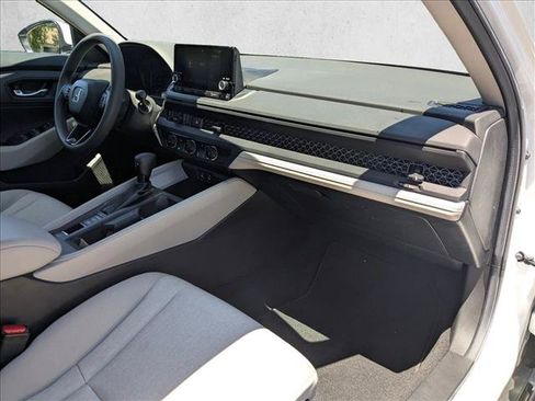 Used 2024 Honda Accord LX image 20