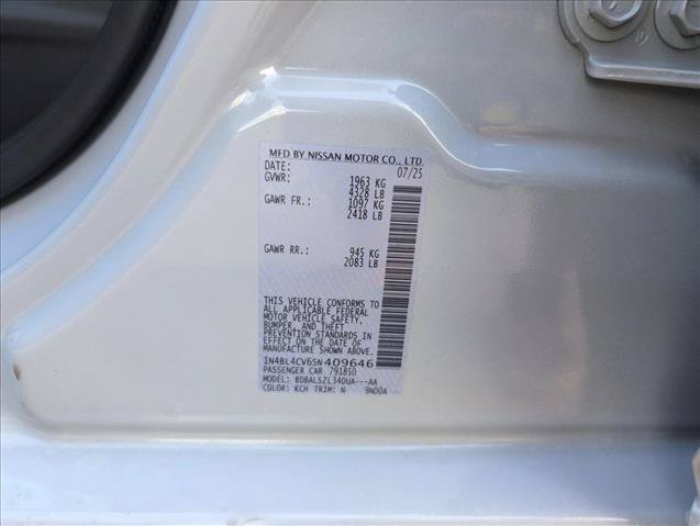 Certified 2025 Nissan Altima 2.5 SR FWD image 26