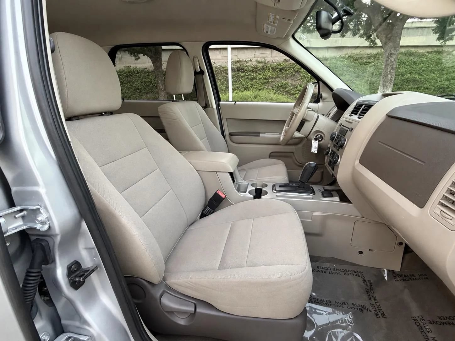 Used 2012 Ford Escape FWD Hybrid image 10