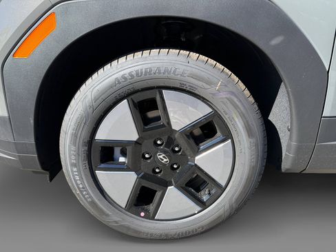 New 2026 Hyundai Santa Fe SE AWD/4WD image 9