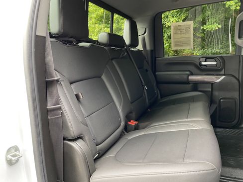Used 2022 Chevrolet Silverado 2500 LTZ w/ LTZ Premium Package AWD/4WD image 39