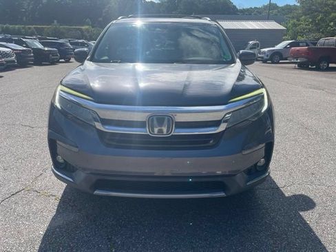 Used 2019 Honda Pilot Touring image 2