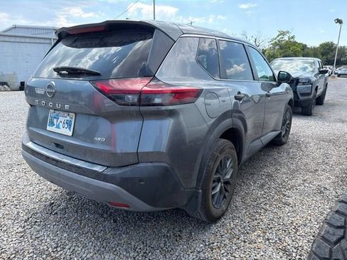 Used 2023 Nissan Rogue S AWD/4WD image 4