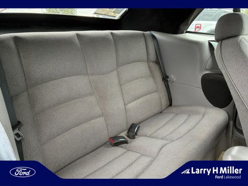 Used 1998 Ford Mustang Convertible RWD image 18