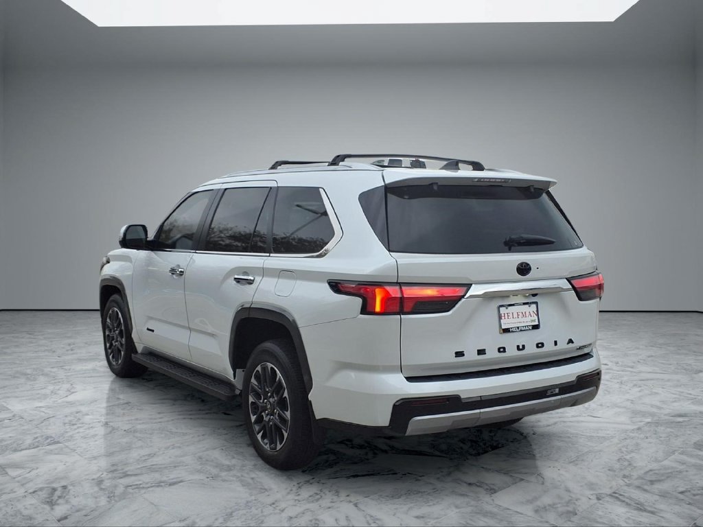 Used 2025 Toyota Sequoia Limited AWD/4WD image 5