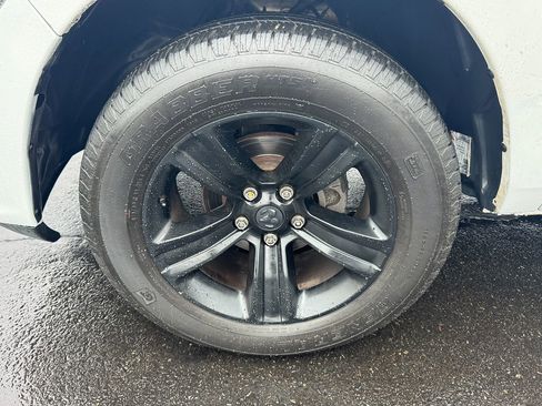 Used 2018 RAM 1500 Sport AWD/4WD image 29