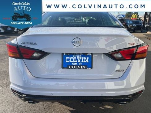 New 2025 Nissan Altima 2.5 SR image 29