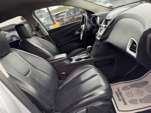 Used 2011 Chevrolet Equinox LT image 11