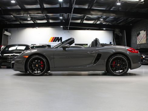 Used 2014 Porsche Boxster S RWD image 3
